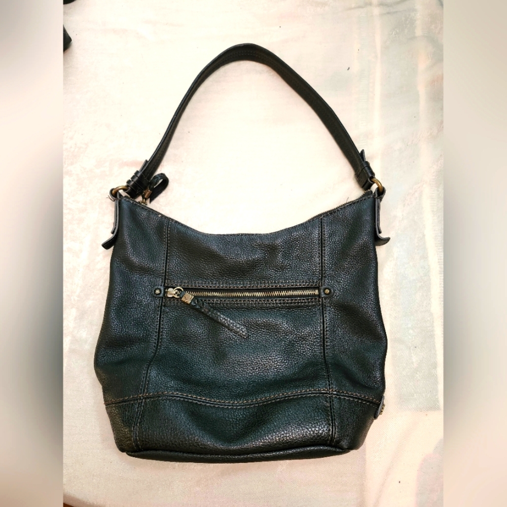 The Sak Black Leather Shoulder Bag